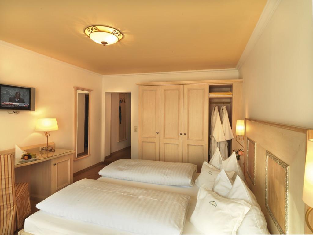 Hotel Brueckenwirt Sankt Johann im Pongau Exterior photo
